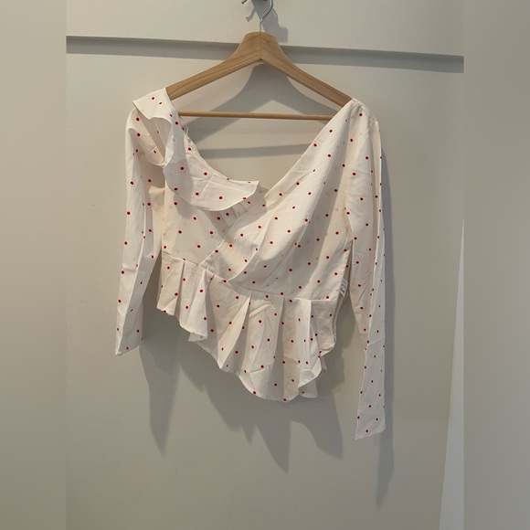 NWT Nasty Gal off the shoulder spotted Ruffle Blouse in size 8 - Picture 5 of 6